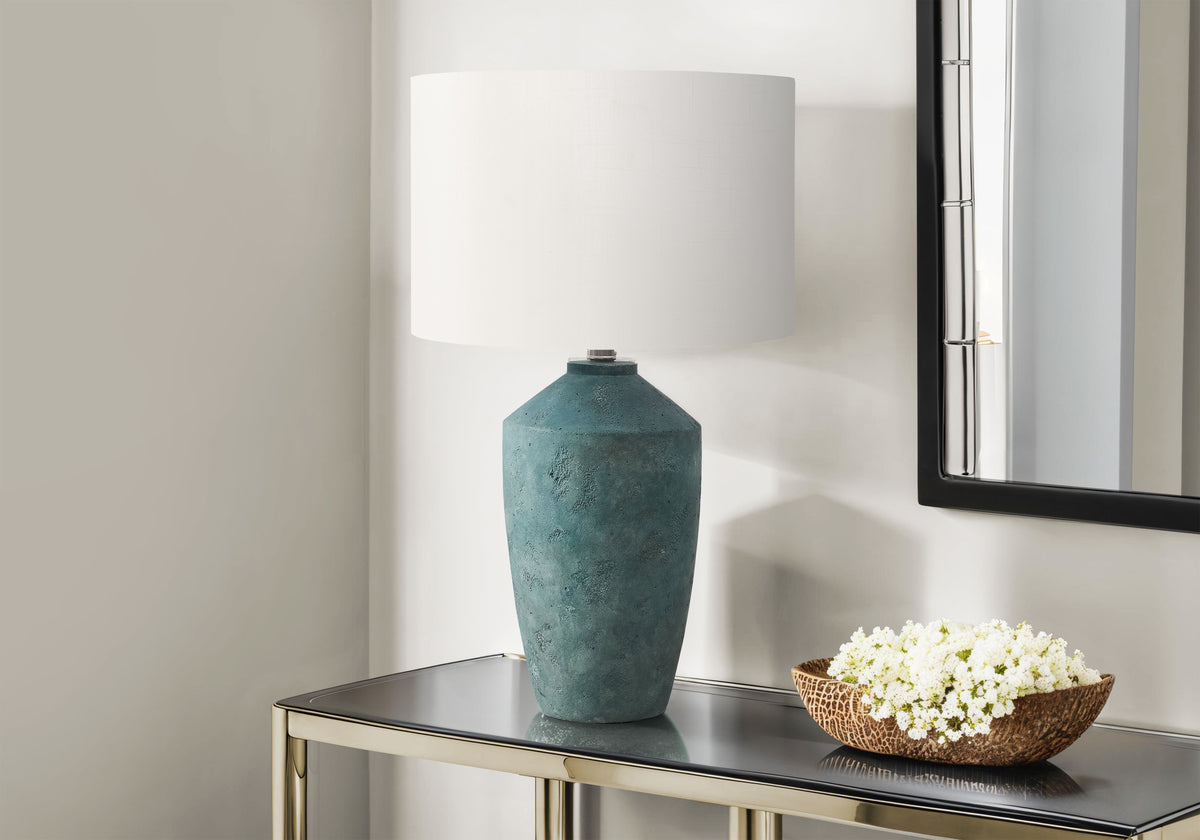 Ruby Green Concrete Table Lamp | Ortholuxe Home